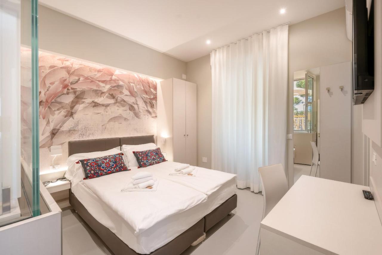 Hotel Le Lampare Caorle Exterior photo