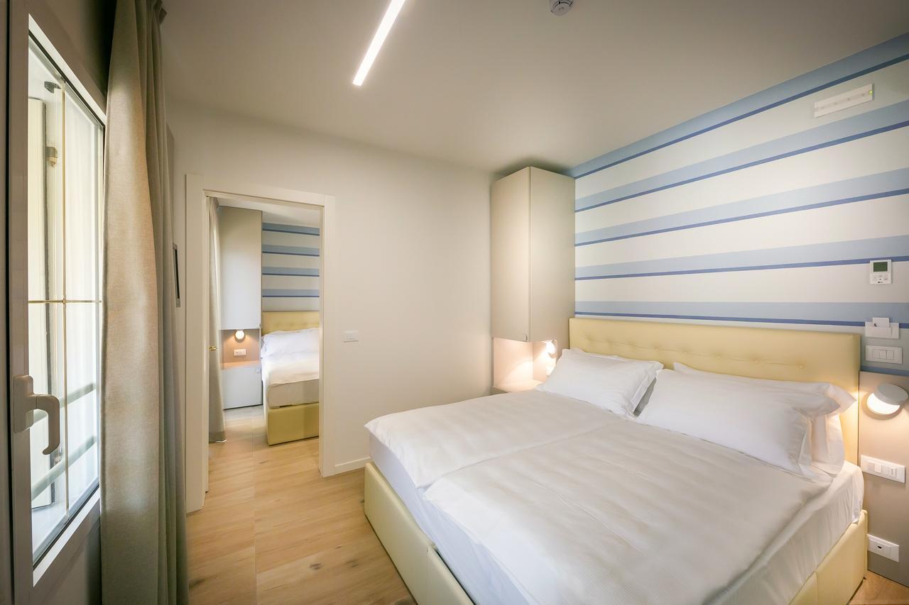 Hotel Le Lampare Caorle Exterior photo
