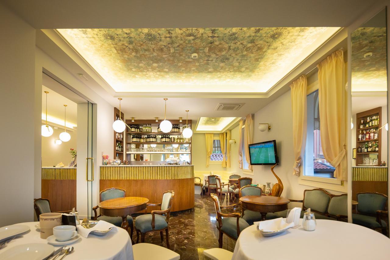 Hotel Le Lampare Caorle Exterior photo